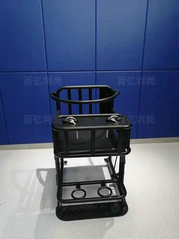 鐵質審訊椅